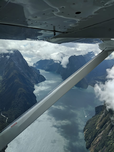 <h2>The Best of New Zealand Escorted 2018</h2>Taupo, Napier, Wellington & Queenstown