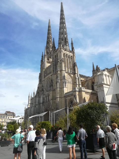 <h2>The Best of Southwest France Escorted 2019</h2>11 Nights in Bordeaux & Biarritz | 5 Rounds | 4 Wine Tastings | September 6 – 17