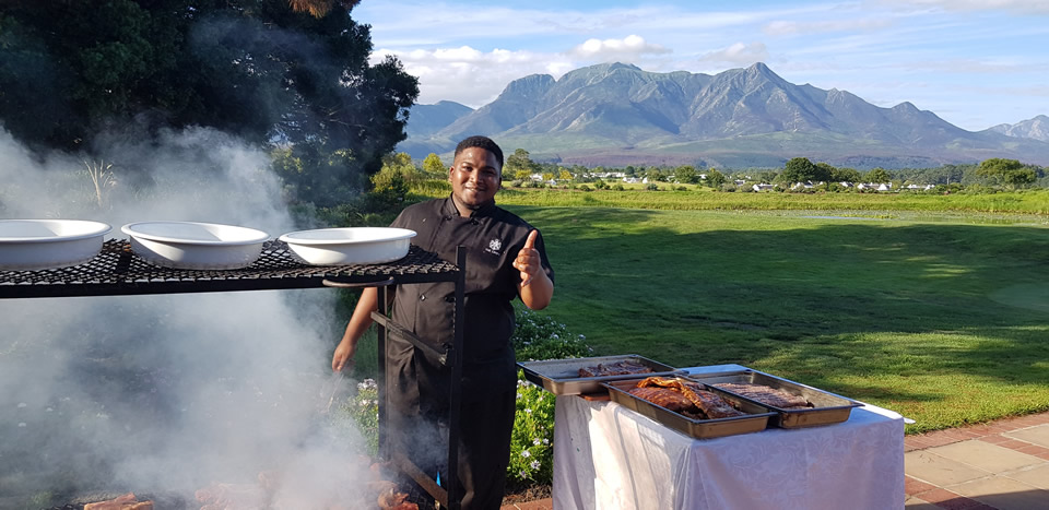 <h2>The Best of South Africa Escorted 2019</h2>Kruger Safari, Cape Town, the Winelands & Garden Route | 14 Nights | 5 Rounds | February 23 - March 9